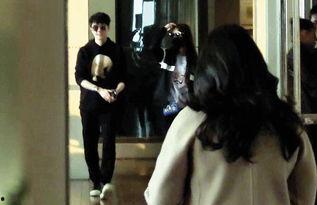 娱乐吃瓜酱谈恋爱,娱乐吃瓜酱的甜蜜恋爱故事